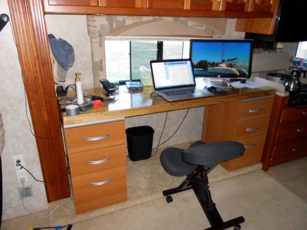 Rv deals computer desk