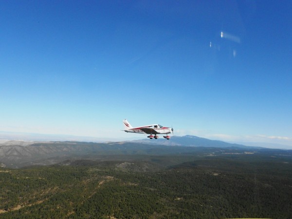 Piper Cherokee Aircraft Sandia Mountains