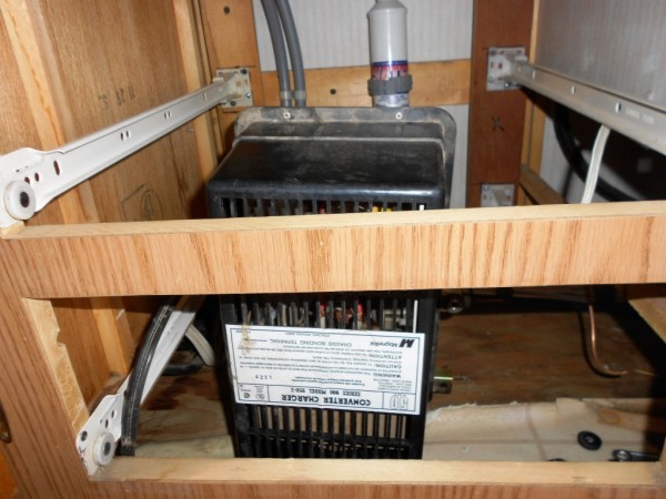 rv power converter replacement picture