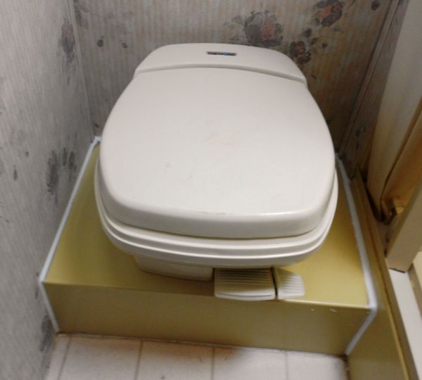 Thetford toilet overhaul rv maintenance rebuild