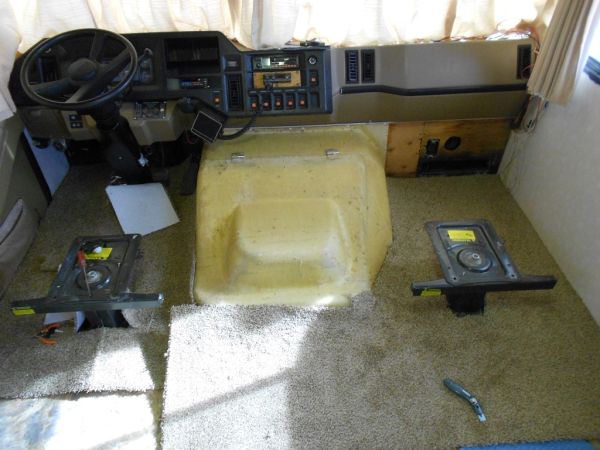 RV Motorhome Carpet Install Replace Doghouse Cockpit