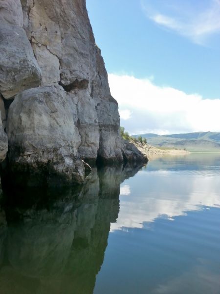 Newmar Dutch Star Clark Canyon Reservoir Kayak Cliff Reflections