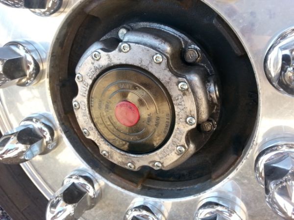 Newmar Dutch Star Stemco Oil Bath Hub Cap Leak