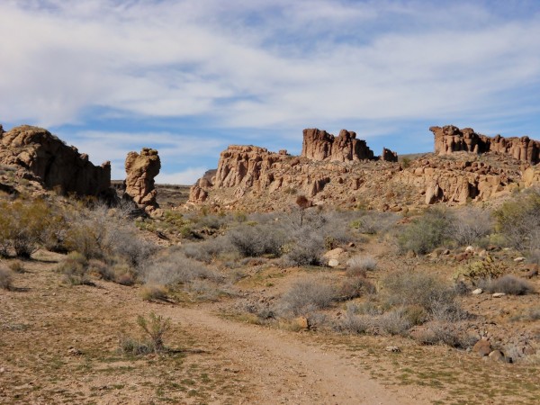 Newmar Dutch Star boondocking monolith garden kingman arizona