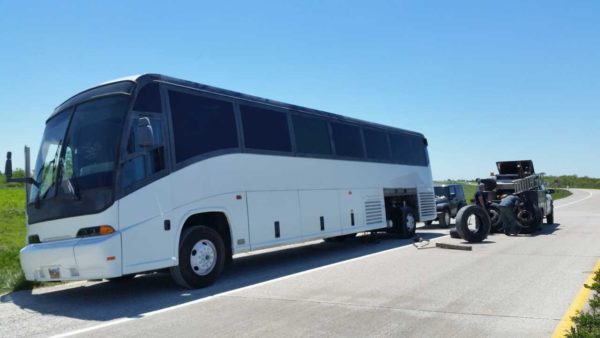 Missy 1998 MCI 102-EL3 coach bus conversion tire blowout